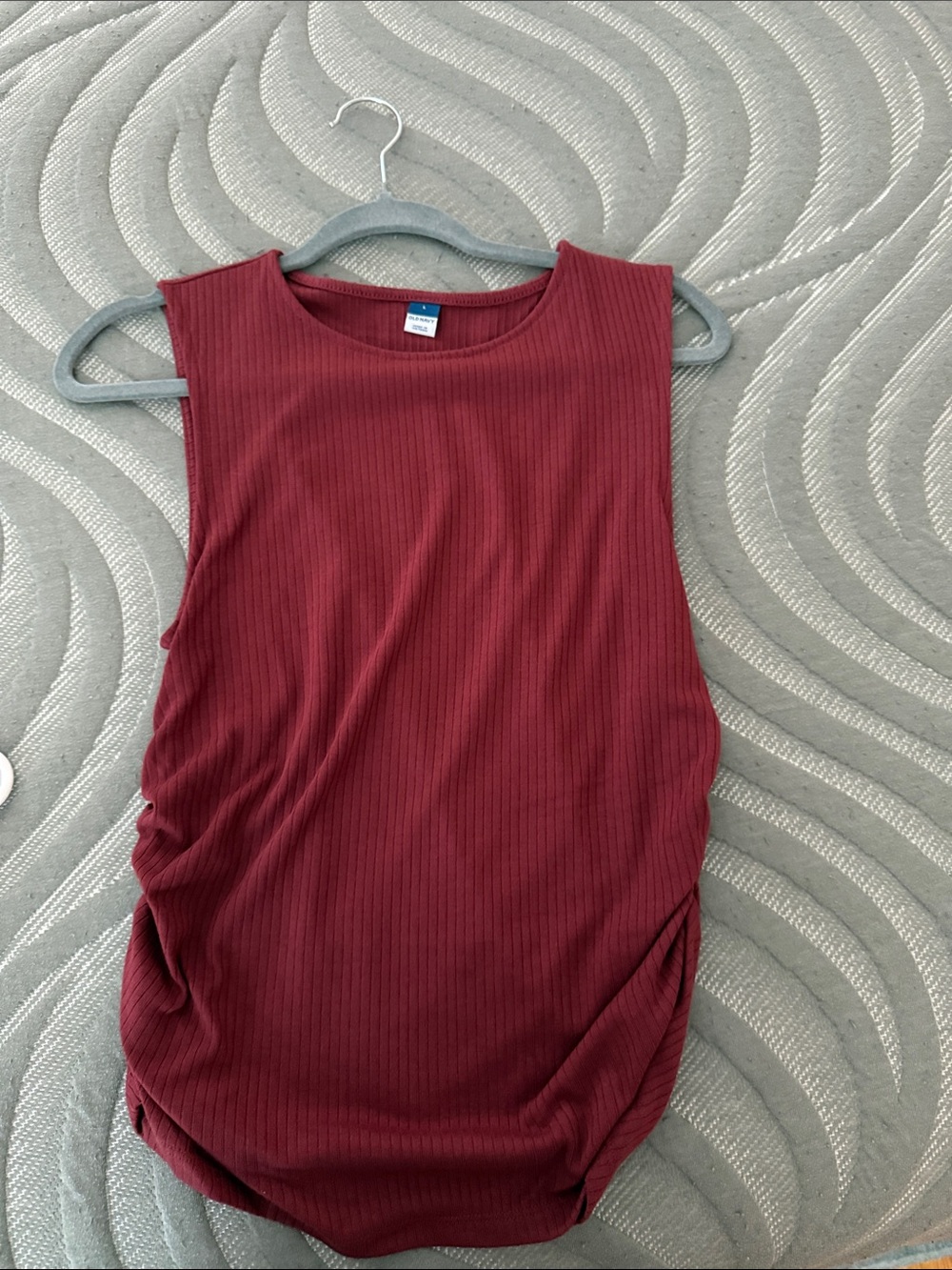 Sleeveless Ribbed Tank Top - Burgundy